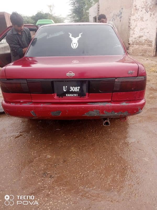 Nissan Sunny 1992 3