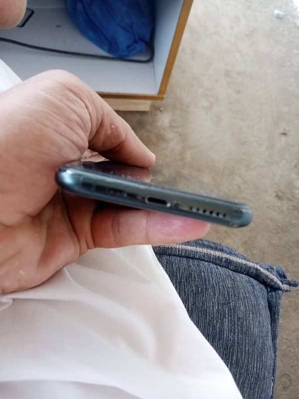 iphone 11 pro JV, 64 GB, battery change 3