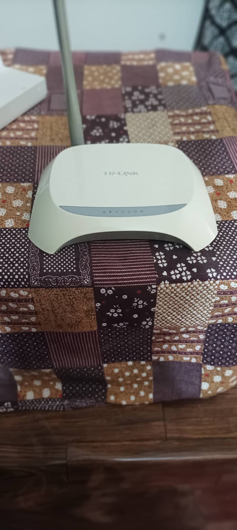 TP LINK | TL-WR740N | 150Mbps Wireless N Router 1