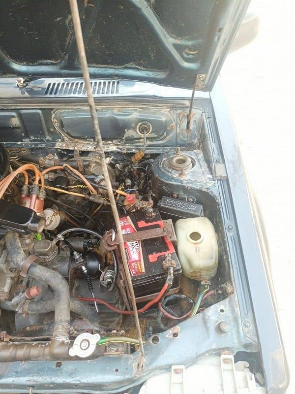 Daihatsu Charade 1985 12