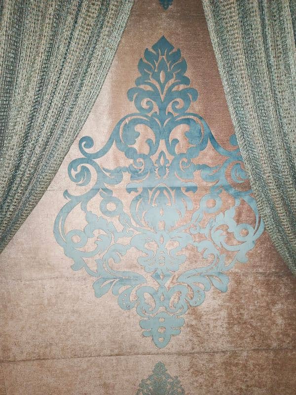 Velvet Blind with Net Curtains 1
