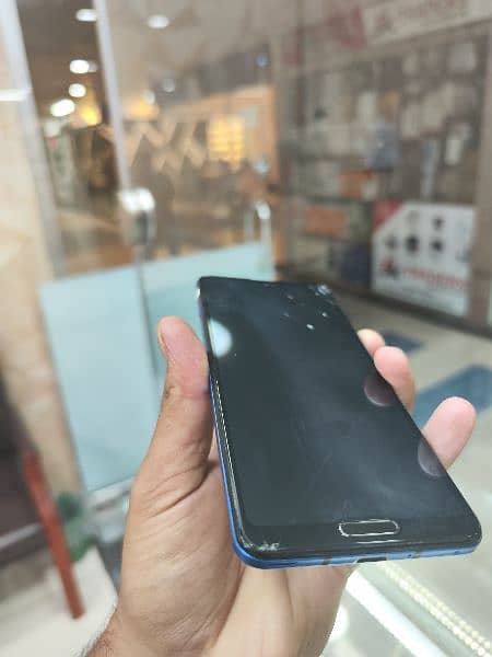 sharp Aquos frunt broken r5g non pta 12/256 865 snapdragon 1