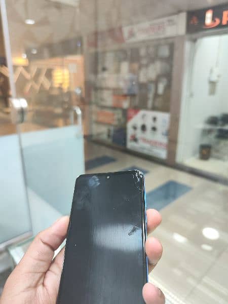 sharp Aquos frunt broken r5g non pta 12/256 865 snapdragon 2