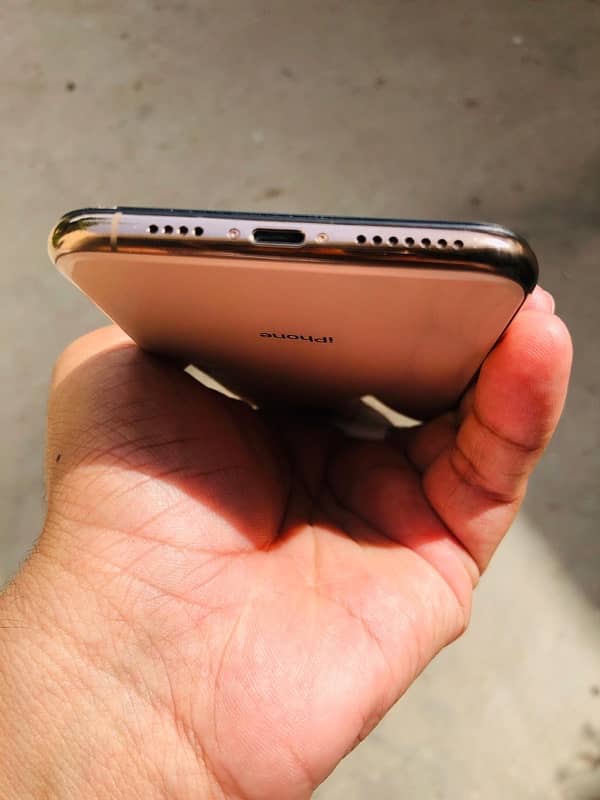 iphone Xsmax 256GB PTA Approved Exchange possible 4