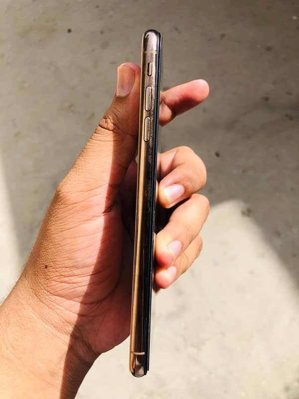 iphone Xsmax 256GB PTA Approved Exchange possible 5