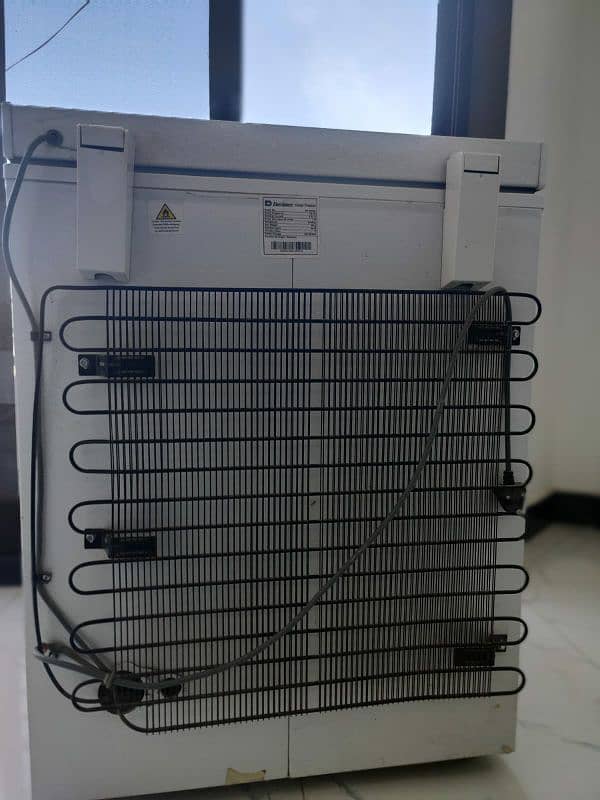 Dawlance 200P W Deep Freezer 3