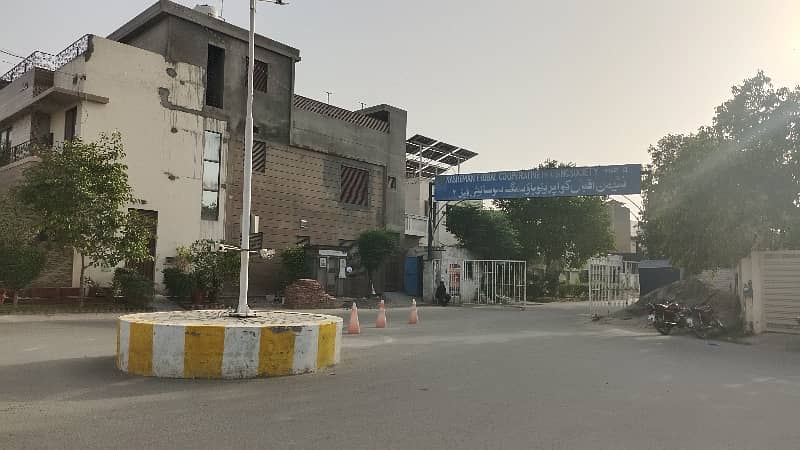 10 Marla 4550 Residential plot available for sale in Nasheman Iqbal phase 2 college Road Lahore 7