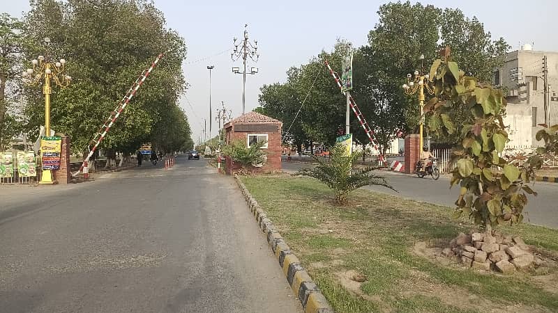 1 kanal Residential plot available for sale in IEP Town Lahore 0