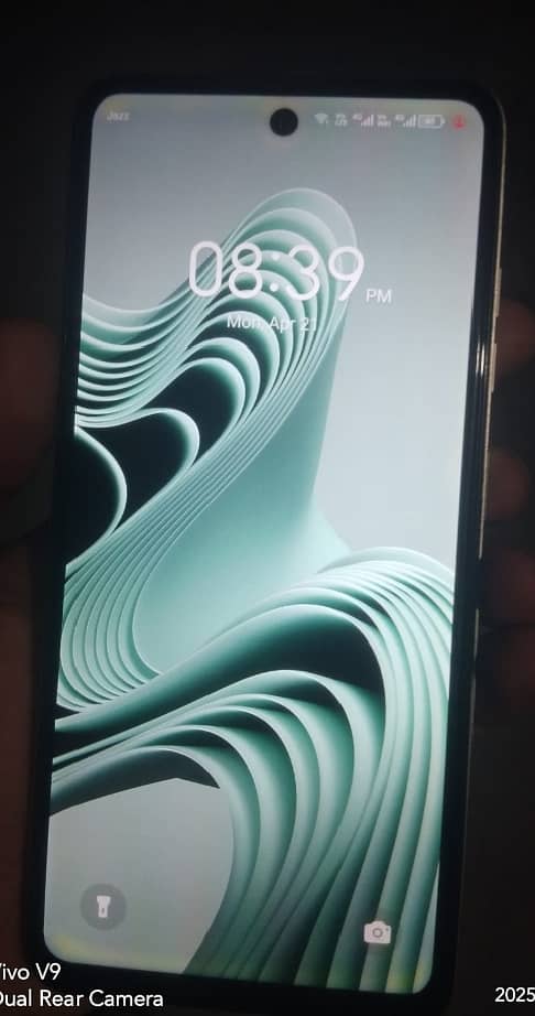 Tecno spark 20C Ram4+4 expendable Rom128 back camera 50+0.8mpfront13mp 3