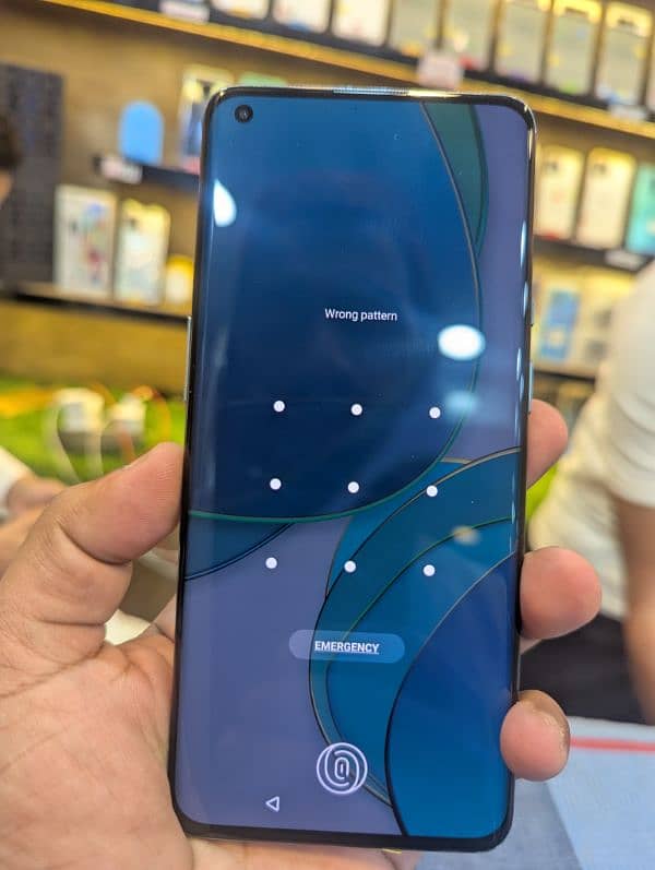 one plus stock . 9 pro 8.128/.     7t  8.128 /.   Samsung a51 full box 5