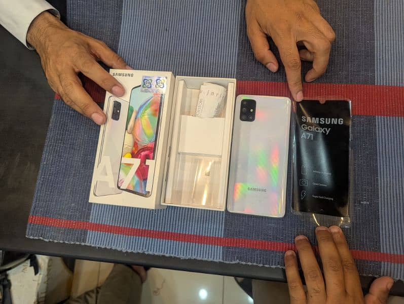 one plus stock . 9 pro 8.128/.     7t  8.128 /.   Samsung a51 full box 15