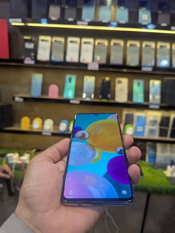 one plus stock . 9 pro 8.128/.     7t  8.128 /.   Samsung a51 full box 16