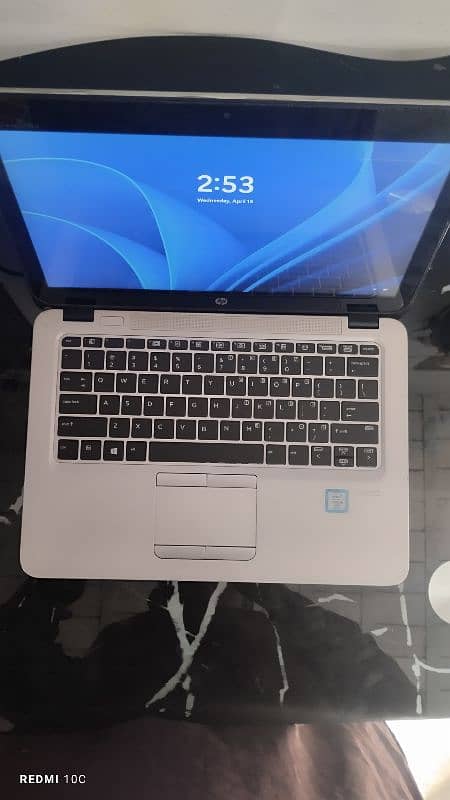 HP TouchScreen i5 6th Generation Ram 8GB + SSD 256GB Full HD 6