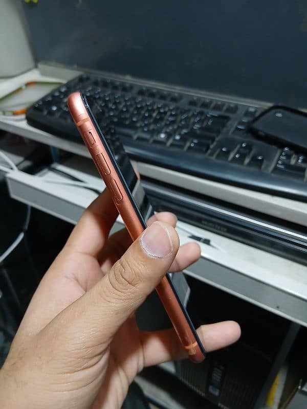 iphone xr 2