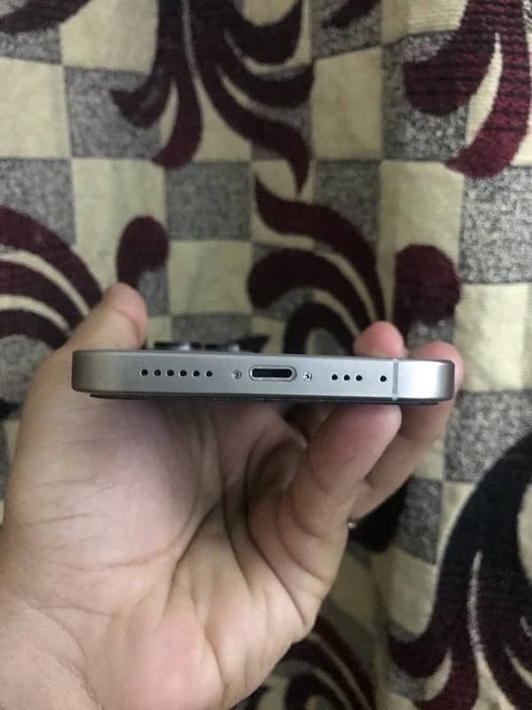 iPhone XR convert 15 pro 2
