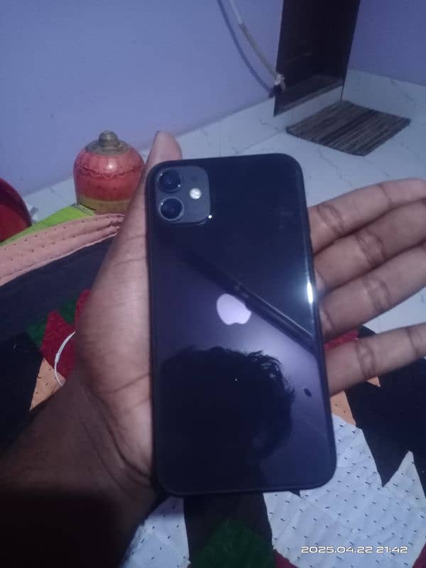 iPhone 11 2