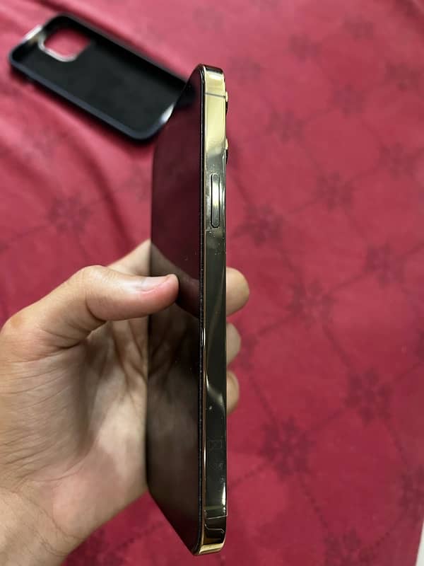 iphone 13 pro max PTA APPROVED 6