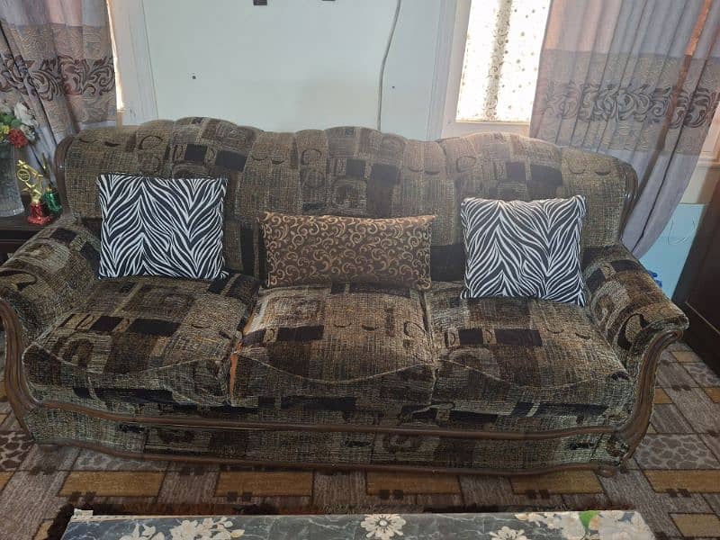 5 seater sofa set for sale 0