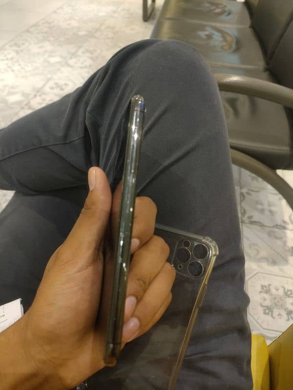 iphone 11 pro max non pta 64gb 3