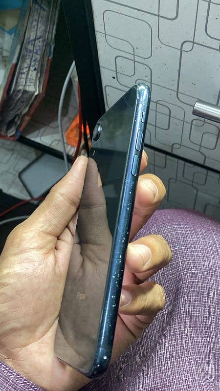 iphone XR PTA approved 03231640516 4