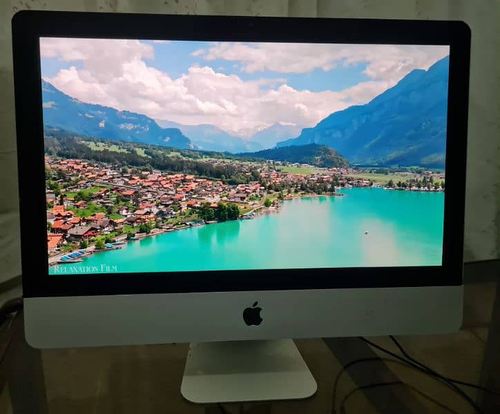 Apple iMac 2011 All in One Core i5 2nd 2.5GHz 8 GB Ram 500GB HDD 0