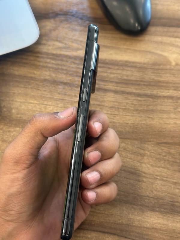 Google Pixel 7 pro 3