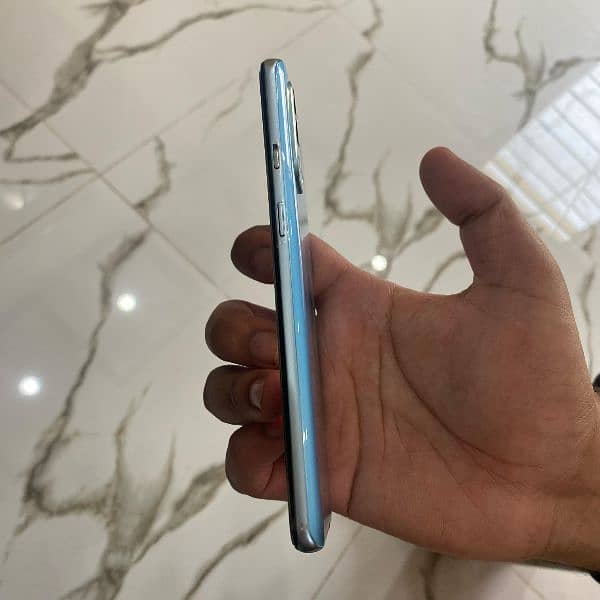 One plus 9R 1