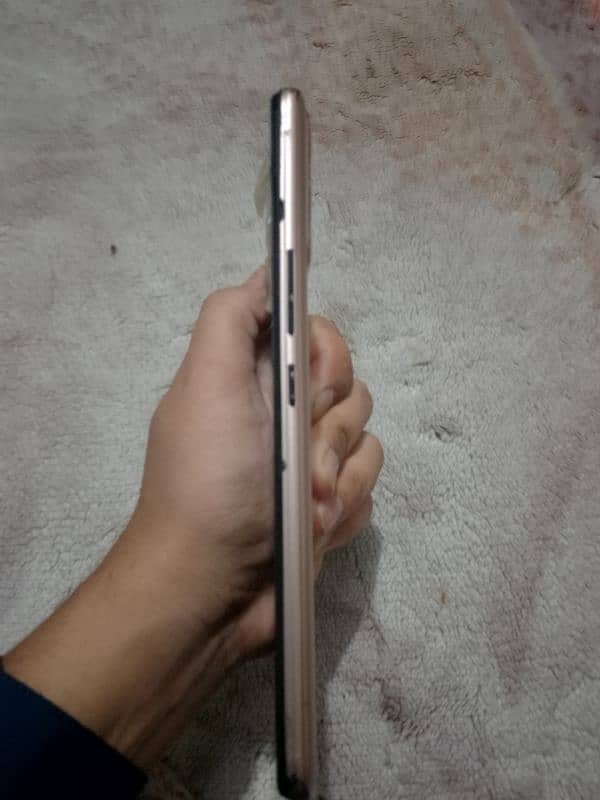 Infinix hot 12 play 4+2 / 128 Pta Approved 2