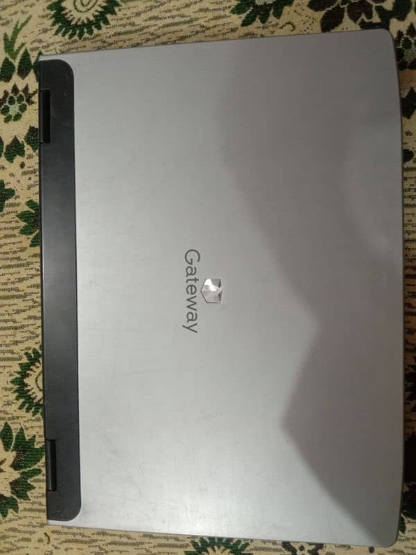 gateway window 7 laptop 13