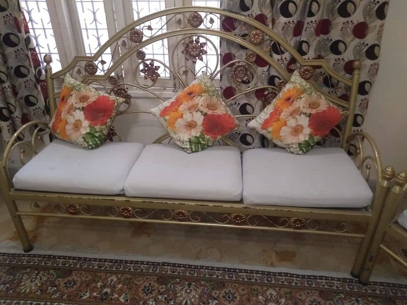 iron sofa set 0
