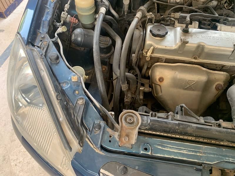 Mitsubishi Lancer 2004 1.3 Auto Gear 10