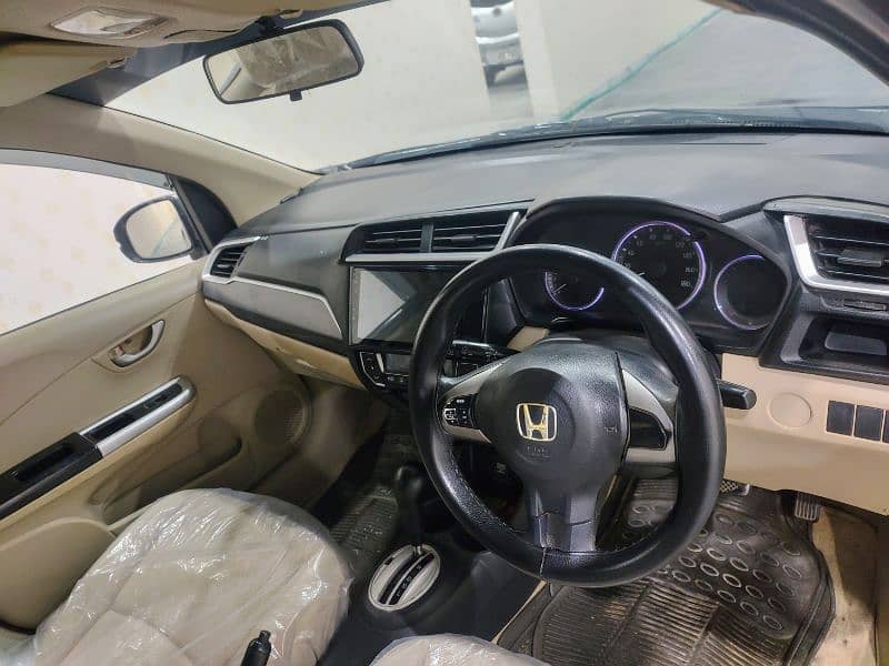 Honda BR-V 2017 full option 5