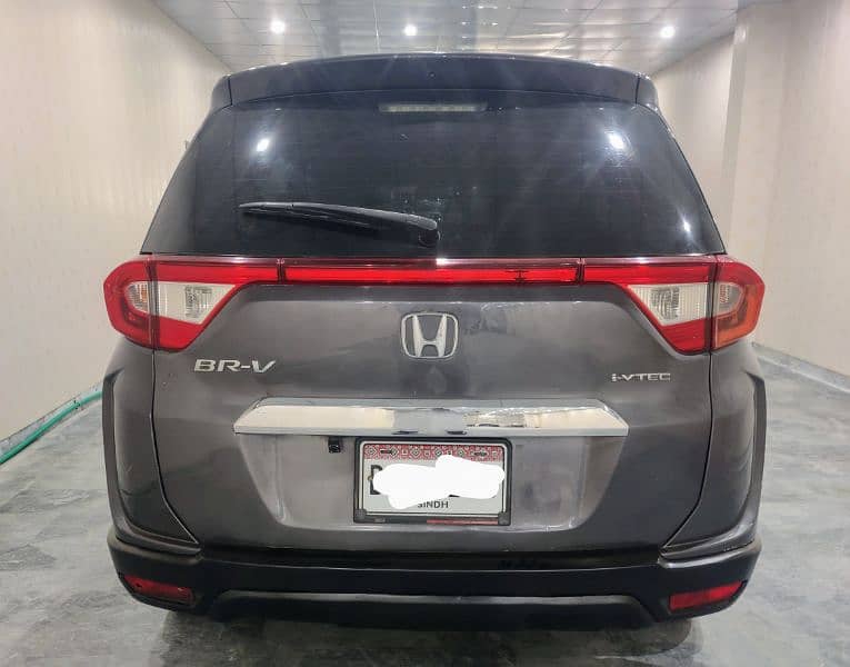 Honda BR-V 2017 full option 7