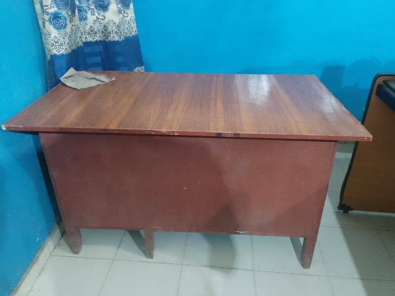 office table 2.7*4 0