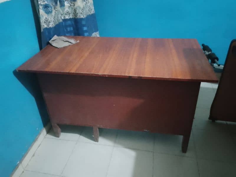 office table 2.7*4 4