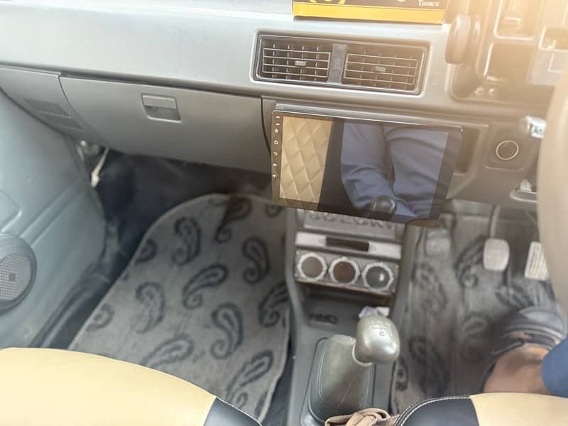 Suzuki Mehran VXR 2015 8