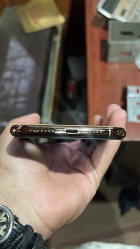 iPhone 11 Pro Max pta approved 5