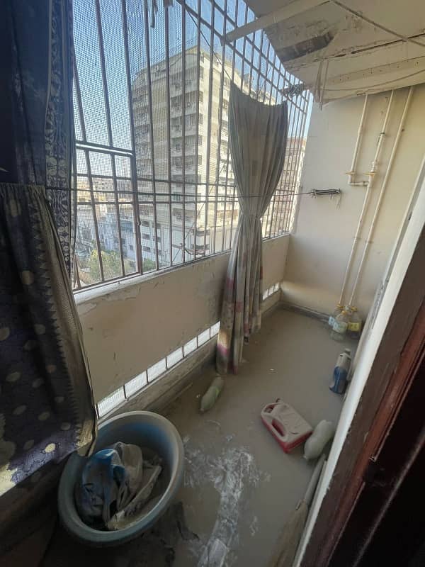 ASSALAMUALAIKUM 2 BED DD AVAILABLE FOR RENT MAIN BHADRABAD 6