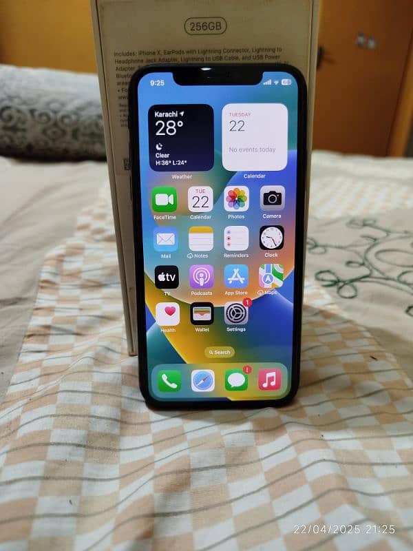 iPhone X 256gb with box PTA Approved 4