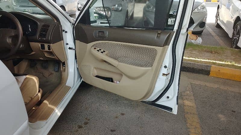 Honda Civic EXi 2005 manual emaculate condition 6