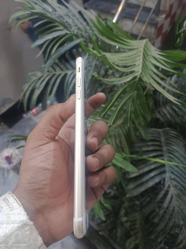iphone 7plus 128 GB bypass 3
