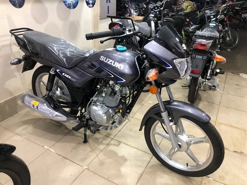 SUZUKI GD 110S 2025 KEYLESS ENTRY WITH REGISTRATION JUMBO PACKAGE 1
