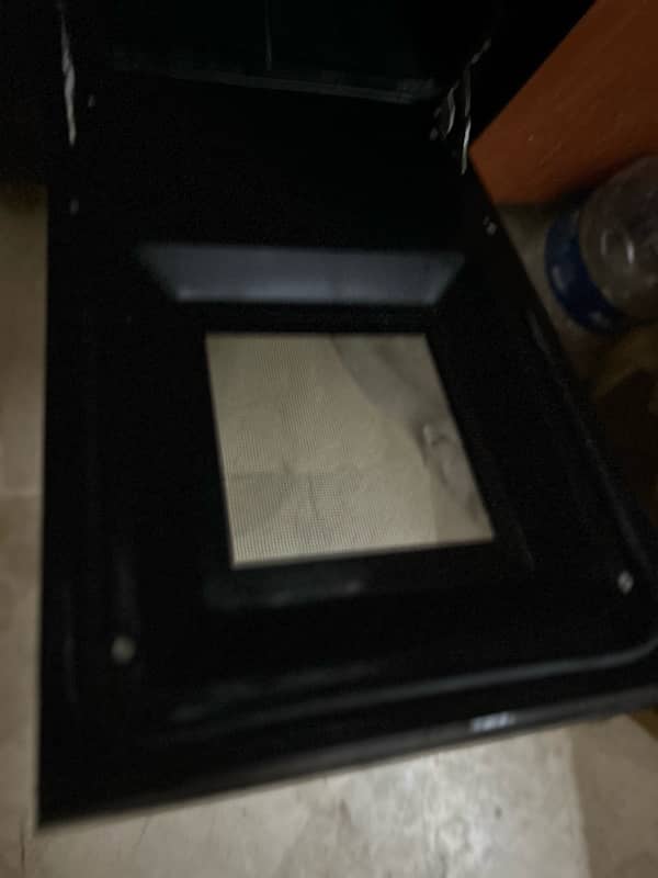Nasgas Cooking range with oven 5 Burner in good conditin 8