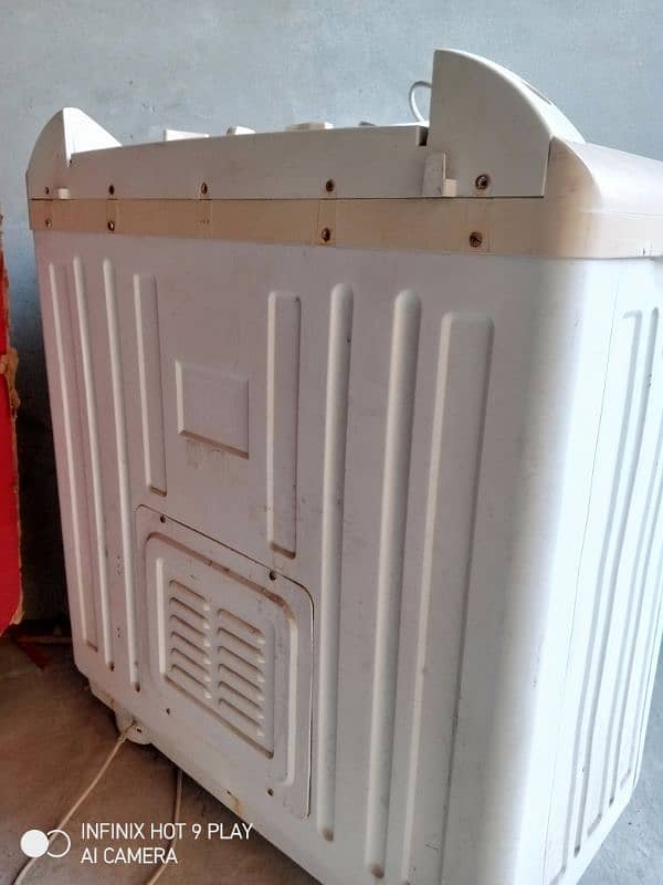 Washing Machine With Dryer 0