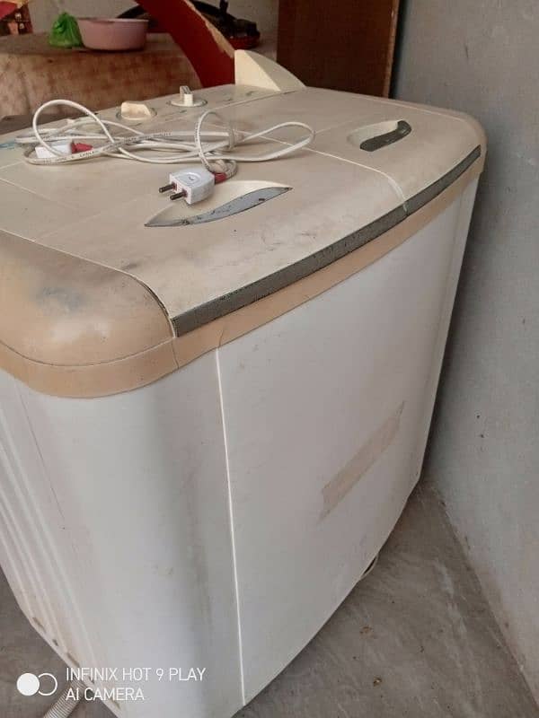 Washing Machine With Dryer 4