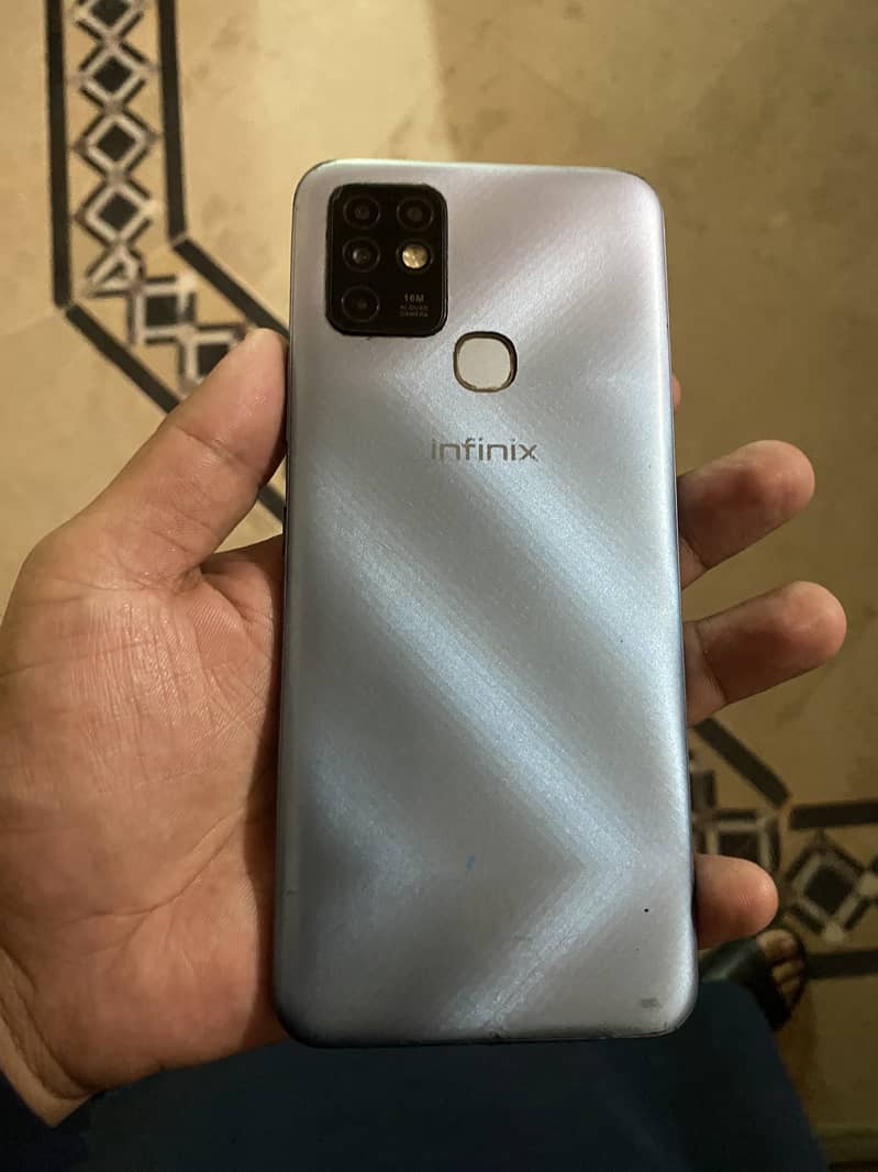 Infinix Hot 10 1