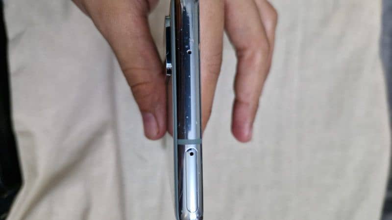 Samsung S20 FE 3