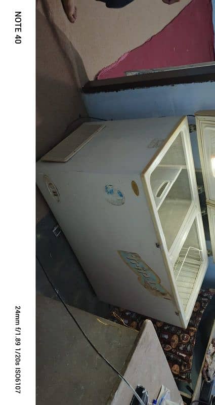 waves double door full size Defreezer 0