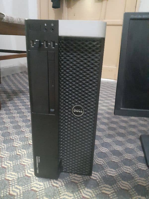 xeon E5-1620 3.70 GHz 24gb ram, 8gb GPU, 17' lcd & exchange possible 1