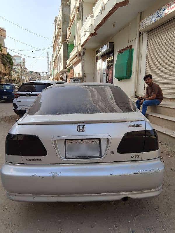 Honda Civic VTi 2000 4